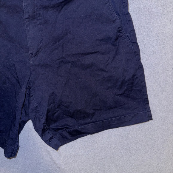 Fabletics The High Side Chino Shorts Mid-Rise Flat Front Deep Navy Mens Size 38 - Picture 5 of 11